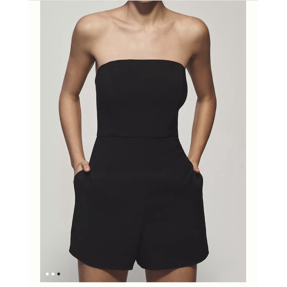 HUTCH $158 Anthropologie Strapless Solid Black Smart Romper Size M Mini‎ Short